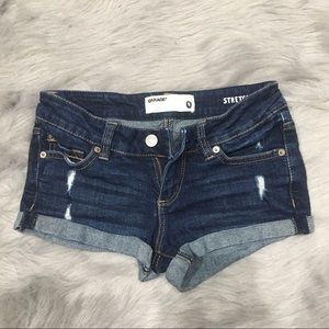 Dark wash short shorts